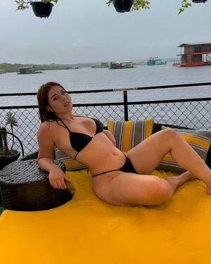 Carla Evellyn OnlyFans Leaked Free Thumbnail Picture - #YYL2Ihm2r6