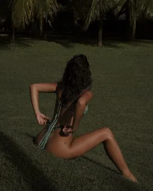 Carla Guetta OnlyFans Leaked Free Thumbnail Picture - #1poFDXi8K3