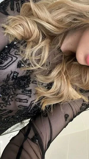 Carla Lazzari OnlyFans Leaked Free Thumbnail Picture - #7xj4XI4nST