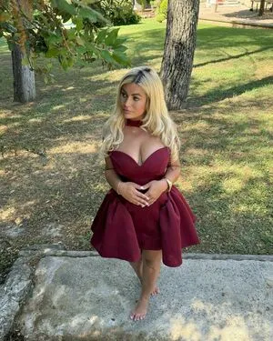 Carla Moreau OnlyFans Leaked Free Thumbnail Picture - #M3ZIoQsCXu