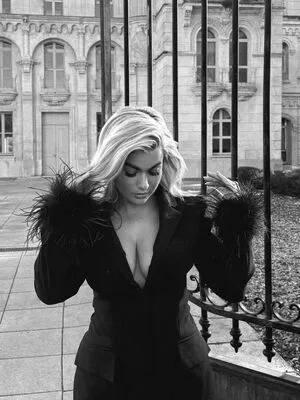 Carla Moreau OnlyFans Leaked Free Thumbnail Picture - #XIIkJlr7DP