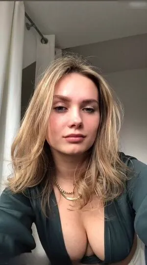Carla Sophie Schell OnlyFans Leaked Free Thumbnail Picture - #FSFkN1HHBh