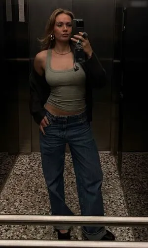 Carla Sophie Schell OnlyFans Leaked Free Thumbnail Picture - #SpQLtsNaMj