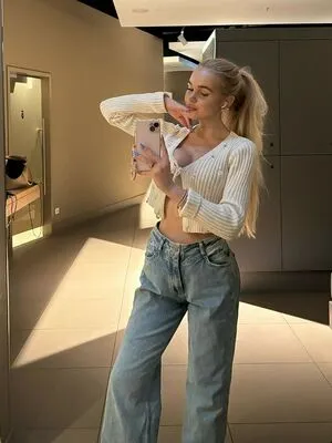 Carla Wiedbrauk OnlyFans Leaked Free Thumbnail Picture - #F4PE9LjlZy