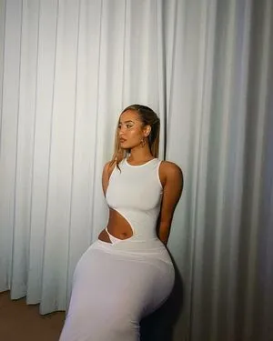 Carlaalison N OnlyFans Leaked Free Thumbnail Picture - #soUF5wA30X