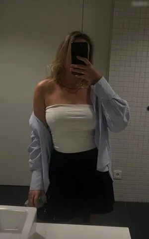 Carlaaxsophie Carla Sophie Schell OnlyFans Leaked Free Thumbnail Picture - #68Oui4Bzzs