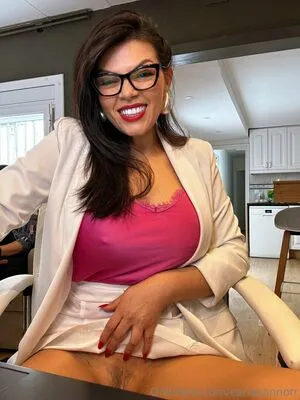 Carlaconnorr OnlyFans Leaked Free Thumbnail Picture - #K1fv8uttQc