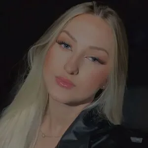 Carlacris OnlyFans Leaked Free Thumbnail Picture - #5qUdFx9E2X
