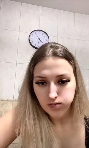 Carlacris OnlyFans Leaked Free Thumbnail Picture - #LU1ldSi73n