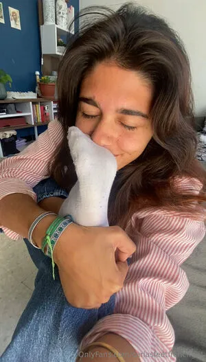 Carlasfeetfrenchgirl OnlyFans Leaked Free Thumbnail Picture - #VF4VrYBsrv