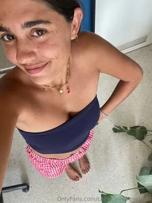 Carlasfeetfrenchgirl OnlyFans Leaked Free Thumbnail Picture - #aNXxY2W0MU