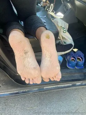 Carlasfeetfrenchgirl OnlyFans Leaked Free Thumbnail Picture - #k36fGFUD3c