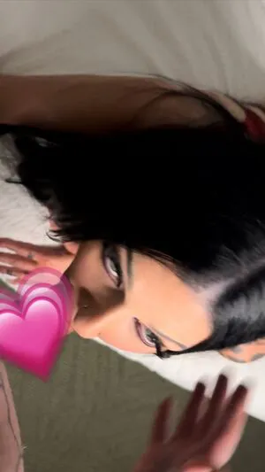 Carleebinx OnlyFans Leaked Free Thumbnail Picture - #pZtk6AVxxQ