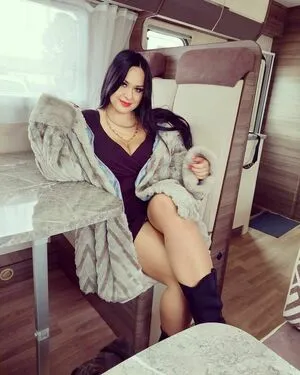 Carli Charlotte OnlyFans Leaked Free Thumbnail Picture - #Rgr07QroYQ