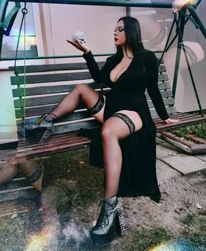 Carli Charlotte OnlyFans Leaked Free Thumbnail Picture - #iWMY1mBODE