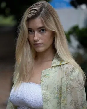 Carlie Whalen OnlyFans Leaked Free Thumbnail Picture - #FfhQDc7tg4