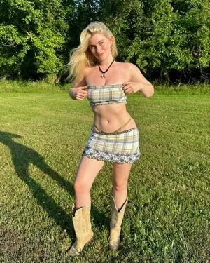 Carlie Whalen OnlyFans Leaked Free Thumbnail Picture - #GfoqCRLvtx