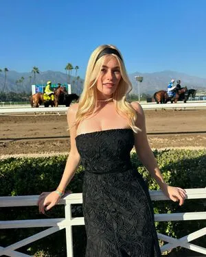 Carlie Whalen OnlyFans Leaked Free Thumbnail Picture - #L7T6ScRjo6