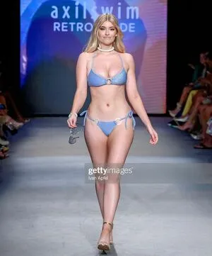 Carlie Whalen OnlyFans Leaked Free Thumbnail Picture - #q6j7lL1Ku9