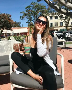 Carlieauszler OnlyFans Leaked Free Thumbnail Picture - #5Z7yhj2xWS
