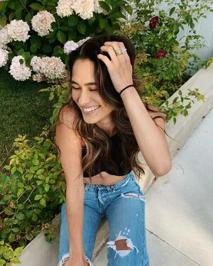 Carlieauszler OnlyFans Leaked Free Thumbnail Picture - #GG6BuSMbEp