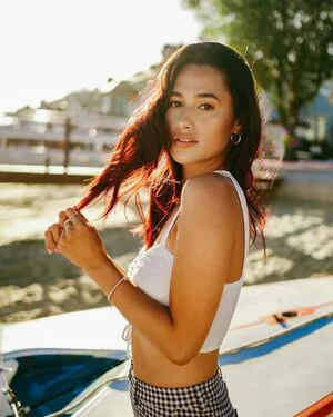 Carlieauszler OnlyFans Leaked Free Thumbnail Picture - #Is8LnuLrev