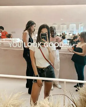 Carlieauszler OnlyFans Leaked Free Thumbnail Picture - #iDjssPLzjY