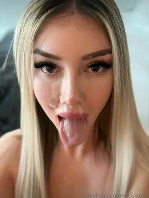 Carlinicki OnlyFans Leaked Free Thumbnail Picture - #xHy5ag0ufk