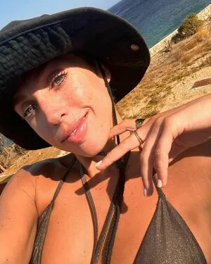 Carlotad26 OnlyFans Leaked Free Thumbnail Picture - #1BGsGHbsHL