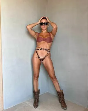 Carlotad26 OnlyFans Leaked Free Thumbnail Picture - #C30pJI531t