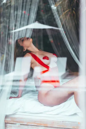 Carlotta Champagne OnlyFans Leaked Free Thumbnail Picture - #qg5xYDl5ze