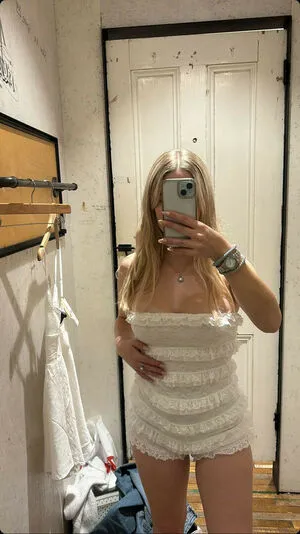 Carlottadre OnlyFans Leaked Free Thumbnail Picture - #Yta3POzDDr