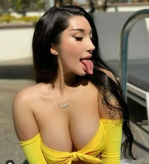 Carly Bel OnlyFans Leaked Free Thumbnail Picture - #GNPYOk0t1z