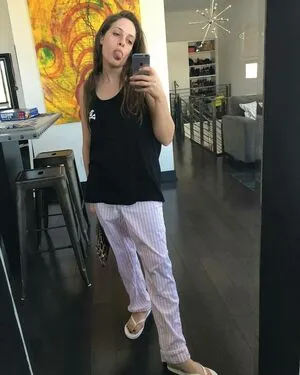 Carly Chaikin OnlyFans Leaked Free Thumbnail Picture - #scnyfyEfPp