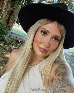 Carly Electric OnlyFans Leaked Free Thumbnail Picture - #jvypBkI3pk