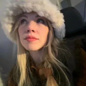 Carly Rae Jepsen OnlyFans Leaked Free Thumbnail Picture - #t2yyT20AZm