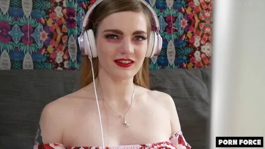 Carly Rae Summers OnlyFans Leaked Free Thumbnail Picture - #kJ5M8Xkqao