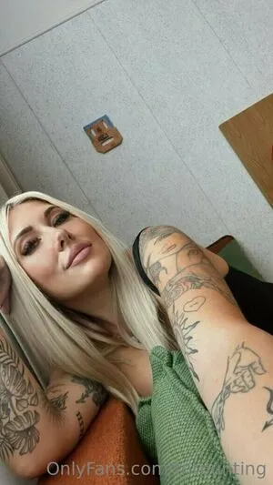 Carlyelectriclive OnlyFans Leaked Free Thumbnail Picture - #tcVCrGatxG