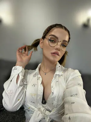 Carlyonlycarly OnlyFans Leaked Free Thumbnail Picture - #oOJsTEqPtq