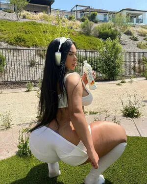 Carmela Habibi OnlyFans Leaked Free Thumbnail Picture - #dj3SvyFrgn