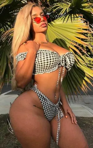 Carmela Habibi OnlyFans Leaked Free Thumbnail Picture - #k05pvaYhNS