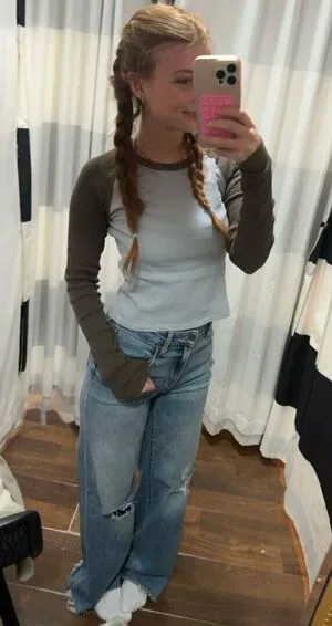 Carmela OnlyFans Leaked Free Thumbnail Picture - #F2HbPNhor5