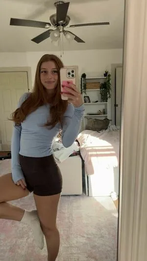 Carmela OnlyFans Leaked Free Thumbnail Picture - #q7k60h40yp