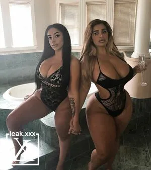 Carmellaxo OnlyFans Leaked Free Thumbnail Picture - #z1LS60G0oo