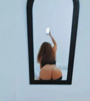 Carmen Curvy OnlyFans Leaked Free Thumbnail Picture - #7I30L0wlxu