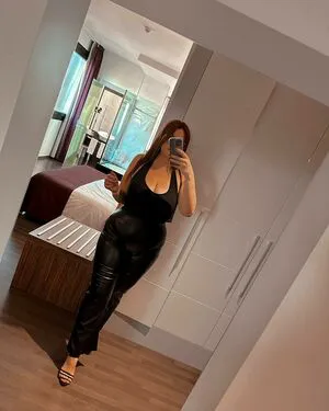 Carmen Curvy OnlyFans Leaked Free Thumbnail Picture - #NEs1RbFMnq