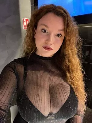 Carmen Curvy OnlyFans Leaked Free Thumbnail Picture - #c1UWWy7jRc