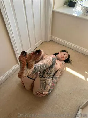 Carmen Divinefree OnlyFans Leaked Free Thumbnail Picture - #s7AYPaDyeA