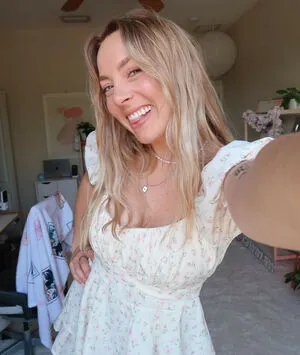 Carmen Elaine OnlyFans Leaked Free Thumbnail Picture - #4J2fPIo4au