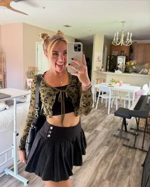 Carmen Elaine OnlyFans Leaked Free Thumbnail Picture - #5rWbsap5lQ